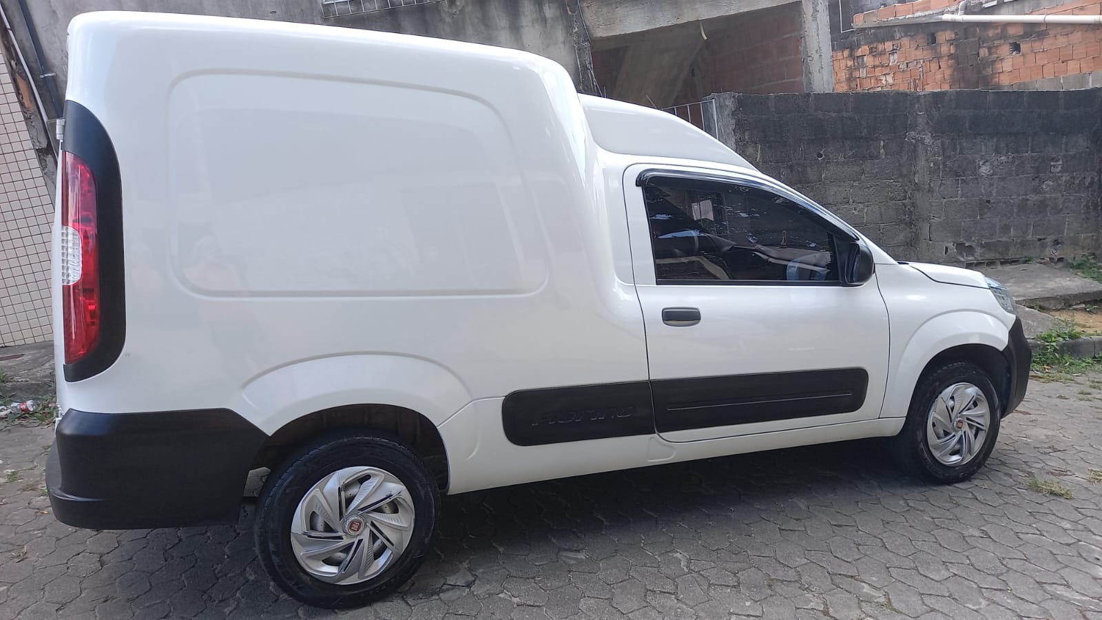 Fiorino carregada pronta para mais uma entrega